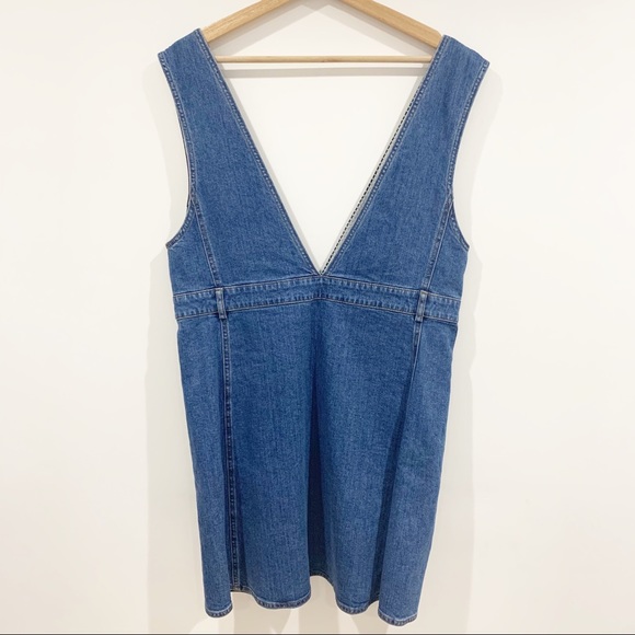 See by Chloe deep-V sleeveless denim mini dress - Picture 4 of 8
